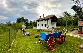 Къща в Габрово, с. Мечковица