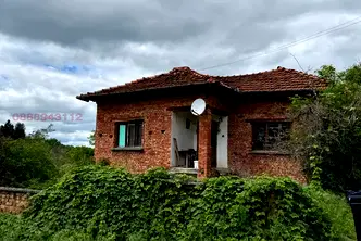 Къща в Ловеч, с. Микре