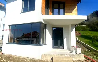 Къща в Смолян, с. Момчиловци