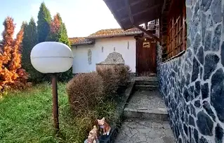 Къща в Перник, с. Неделково
