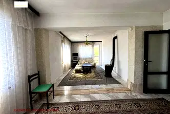 Къща в София, с. Нови хан
