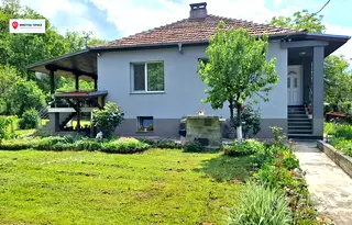Къща в Пловдив, с. Нови извор