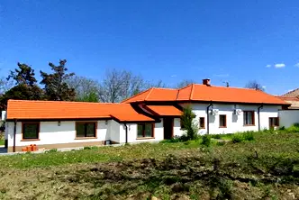Къща във Велико Търново, с. Ново село