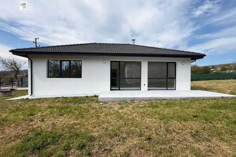 House in Oblast Dobrich, Obrochishte