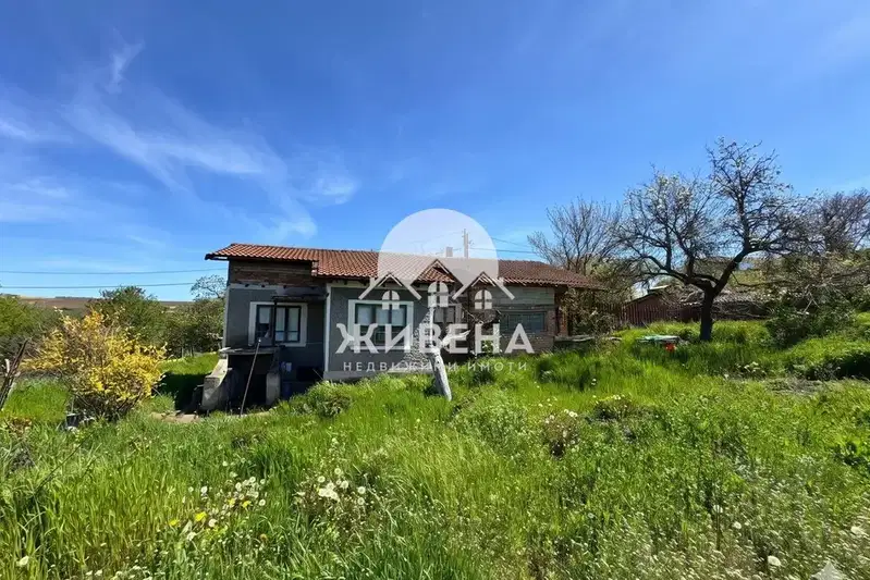 House in Oblast Dobrich, Odrinci