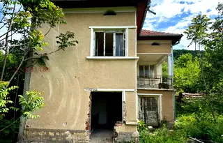 Къща в Монтана, с. Охрид