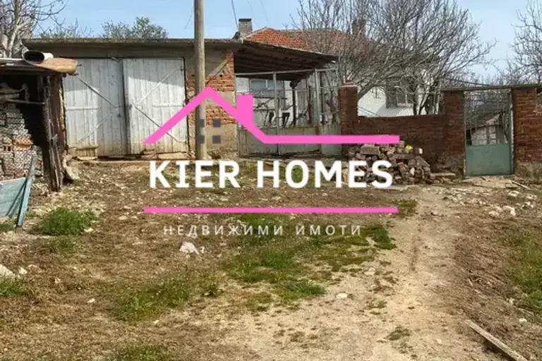 House in Haskovo, Oryahovo
