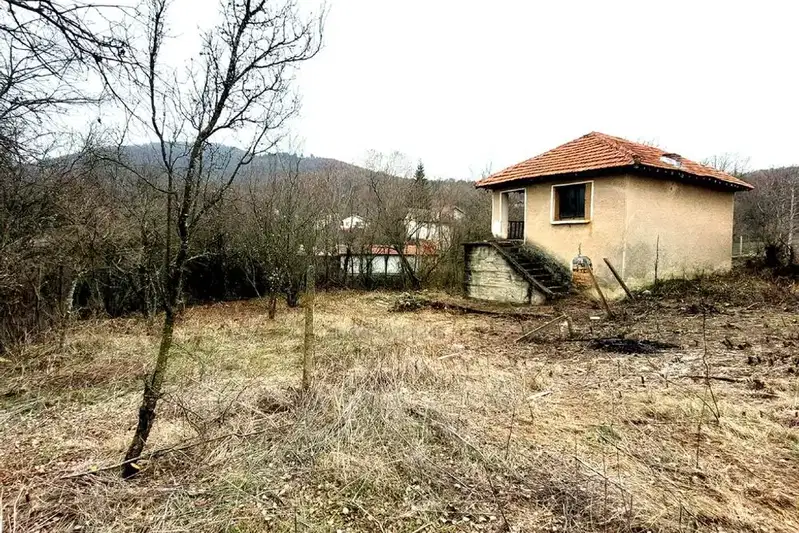 Къща в Стара Загора, с. Остра могила