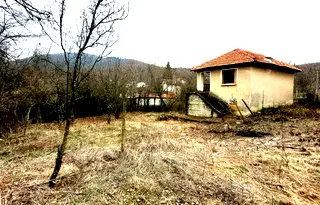 Къща в Стара Загора, с. Остра могила