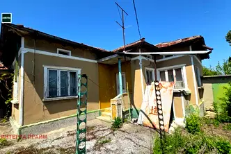Къща в Добрич, с. Овчарово