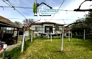 Къща в Шумен, с. Панайот Волово