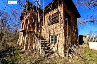 Къща във Велико Търново, с. Патреш