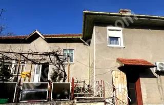 Къща във Велико Търново, с. Пчелище