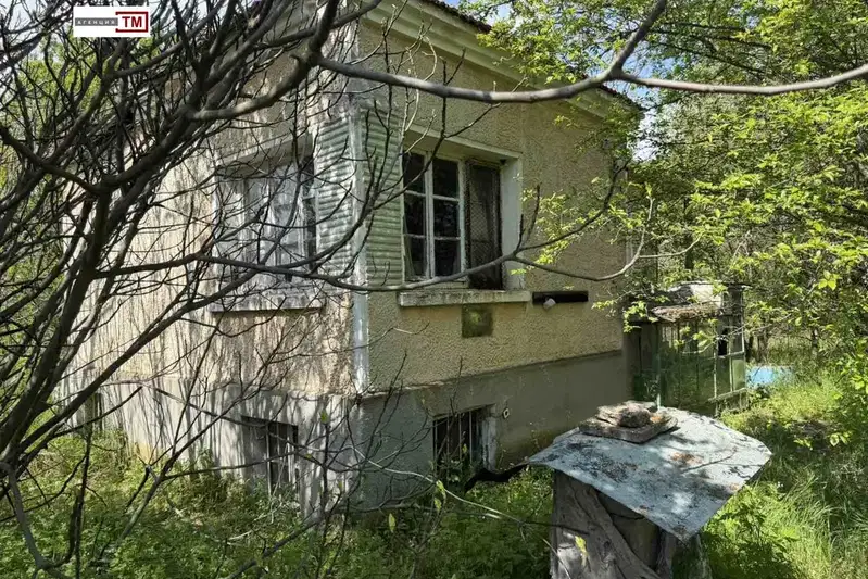 House in Oblast Sliven, Pet Mogili