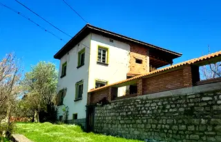 Къща в Плевен, с. Петърница
