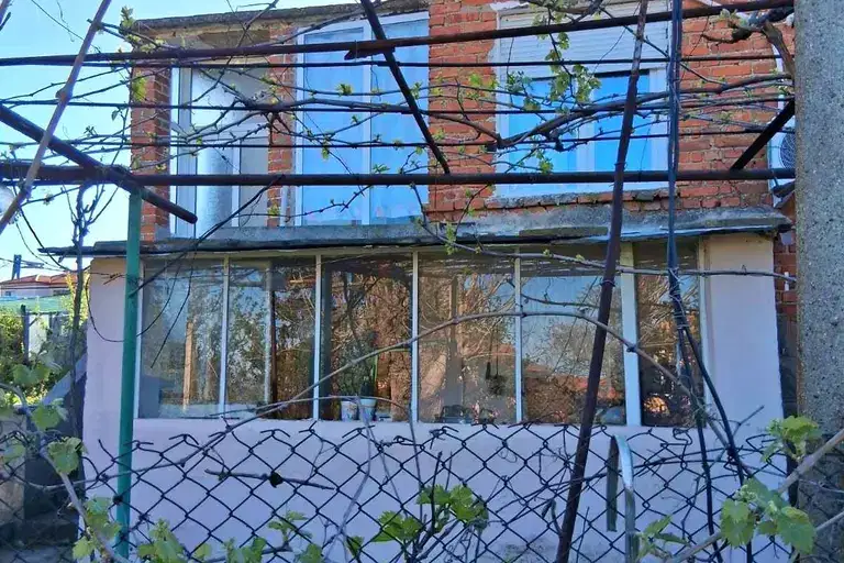 House in Oblast Burgas, Pirne