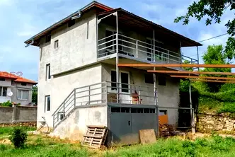 Къща в Русе, с. Писанец