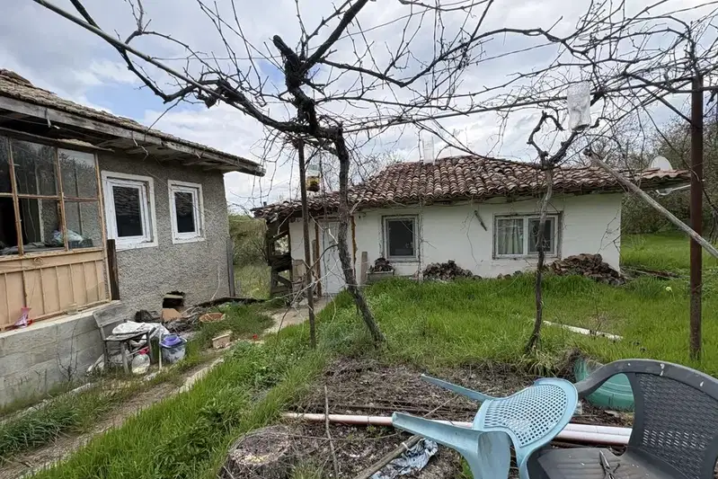 Къща в Шумен, с. Писарево