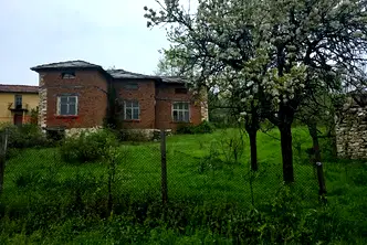 Къща в Хасково, с. Плевун