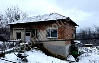 Къща във Велико Търново, с. Поликраище