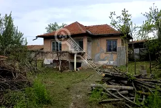 Къща във Велико Търново, с. Поликраище