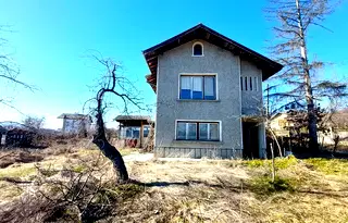 Къща в Габрово, с. Поповци