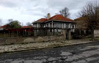 Къща в Бургас, с. Прилеп