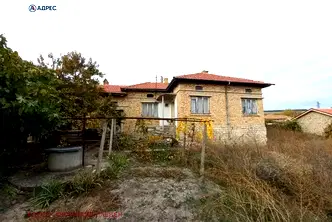 Къща в Плевен, с. Радишево