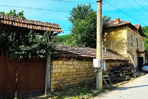 Къща във Враца, с. Радовене