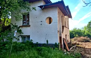 Къща в Ловеч, с. Радювене
