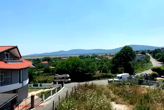 Къща в Бургас, с. Равадиново