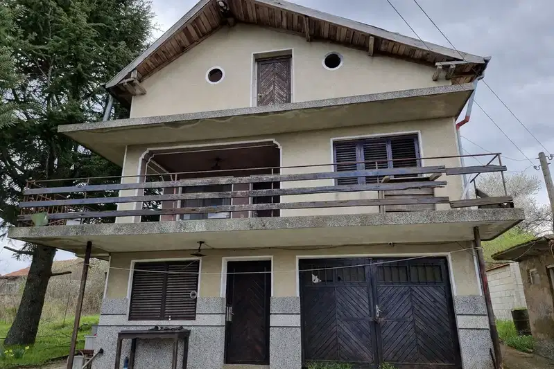 House in Oblast Varna, Ravna Gora