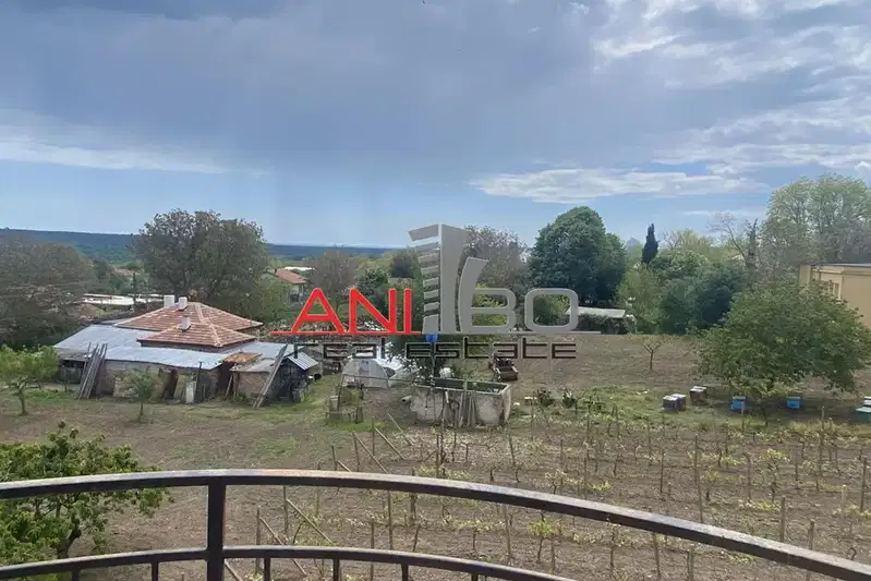 House in Oblast Varna, Ravna Gora