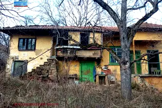 Къща в София, с. Равнище