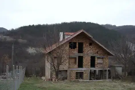 House in Oblast Veliko Tyrnovo, Razsoha