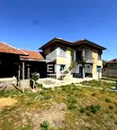 Къща във Велико Търново, с. Ресен