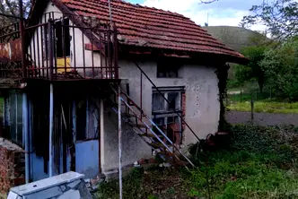 Къща в Кюстендил, с. Ресилово