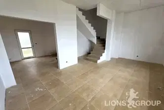Къща в Добрич, с. Рогачево