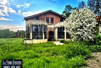 Къща в Русе, с. Сандрово