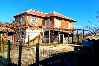 Къща в Ямбол, с. Шарково