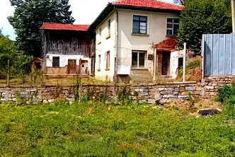 Къща в Ловеч, с. Шипково