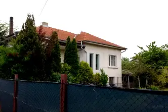 Къща в Русе, с. Щръклево