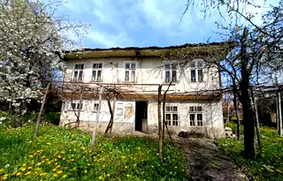 Къща в Габрово, с. Славейково