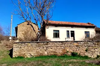 Къща в Габрово, с. Славейково