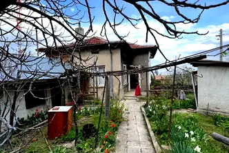 Къща в Пазарджик, с. Славовица