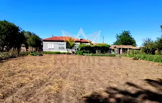 Къща в Добрич, с. Соколово
