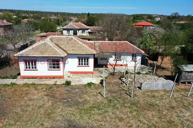 Къща в Добрич, с. Спасово