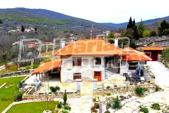 Къща в Стара Загора, с. Средно ище