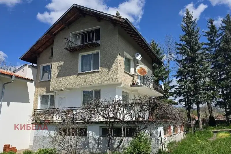 House in Oblast Pernik, Stefanovo