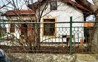 Къща в Перник, с. Стефаново
